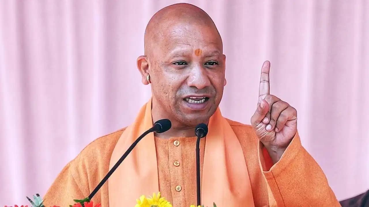 बिहार मॉडल पर यूपी में बड़ा दांव… आधी आबादी को साधने के लिए योगी सरकार का मेगा प्लान? किश्तों में मिलेंगे 50 हजार!