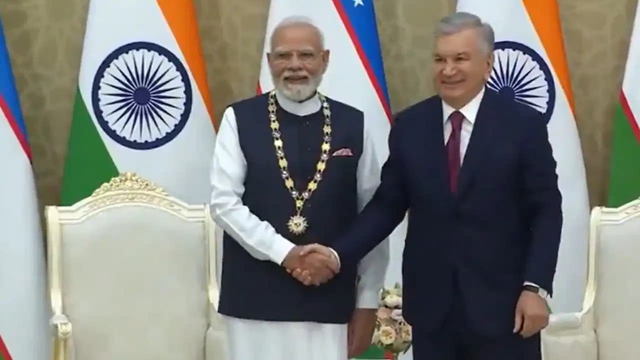 PM मोदी को उज्बेकिस्तान का सर्वोच्च सम्मान, यूरेनियम समेत कई मुद्दों पर सहमति