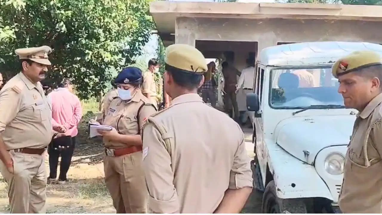 शाहजहांपुर में 2 साधुओं का मर्डर…शव को जलाने की कोशिश, झोपड़ी में किसने लगाई आग?