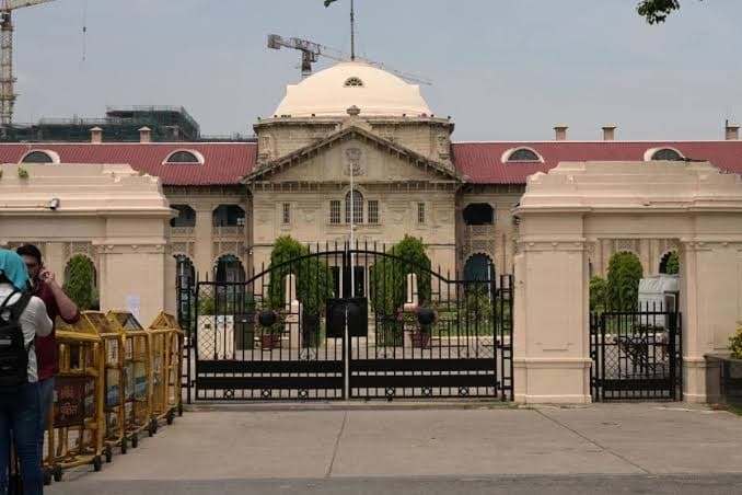 UP में बड़ा फेरबदल, इलाहाबाद HC ने 35 जनपदों के जिला जजों का किया तबादला, देखें लिस्ट
